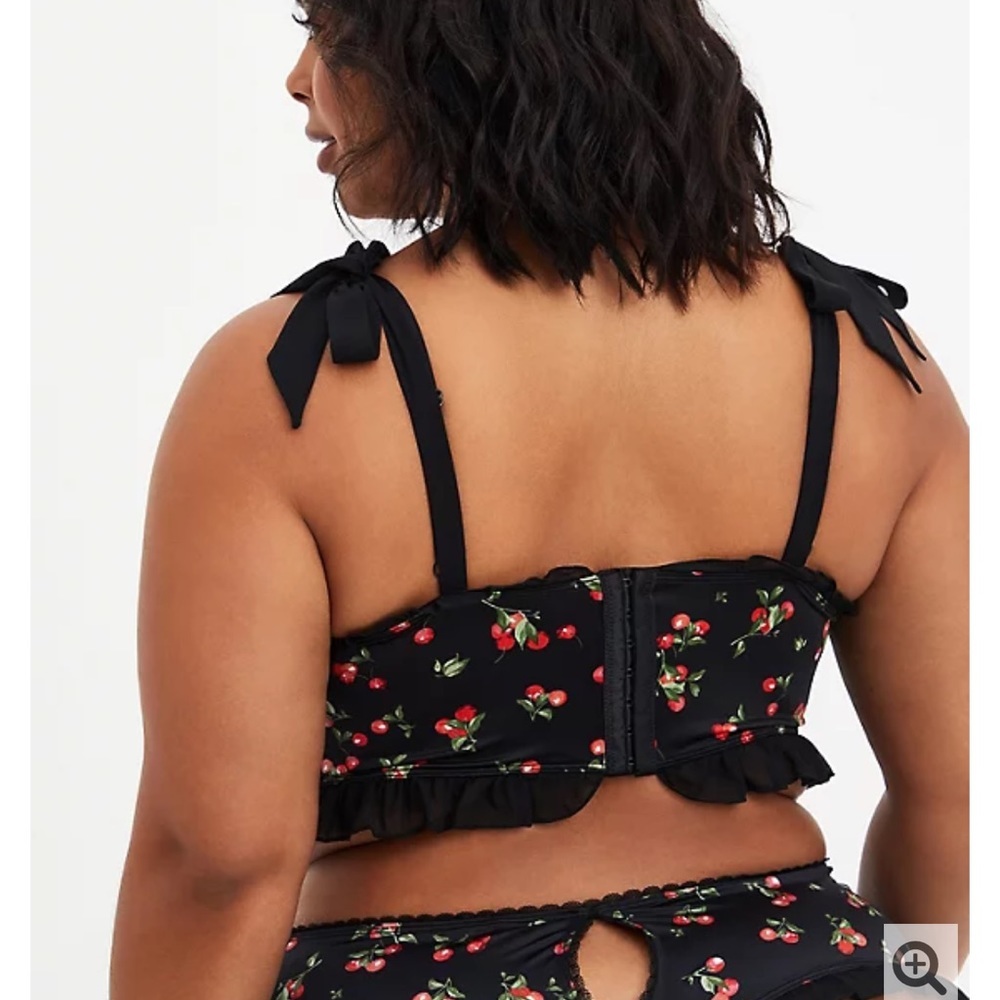 Torrid Black Cherries Bralette & Panty Set - Picture 6 of 8